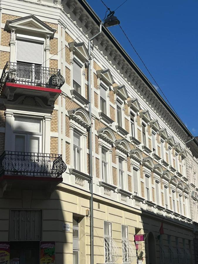 Budapest Central Andrassy Apartment Buitenkant foto