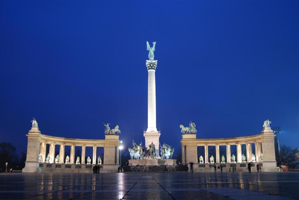 Budapest Central Andrassy Apartment Buitenkant foto